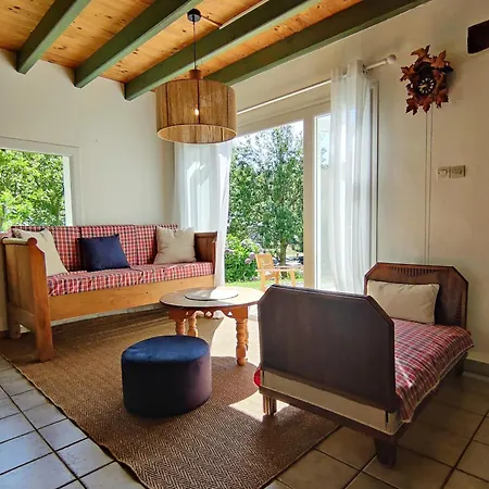 La Chaumiere Aux Hortensias *